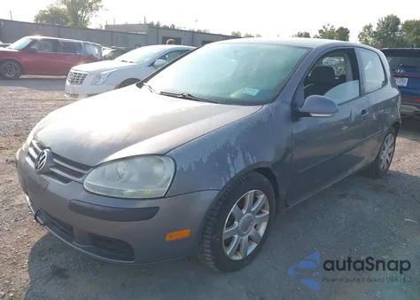 2008 Volkswagen Rabbit из США, поврежденный, VIN WVWBB71KX8W245523